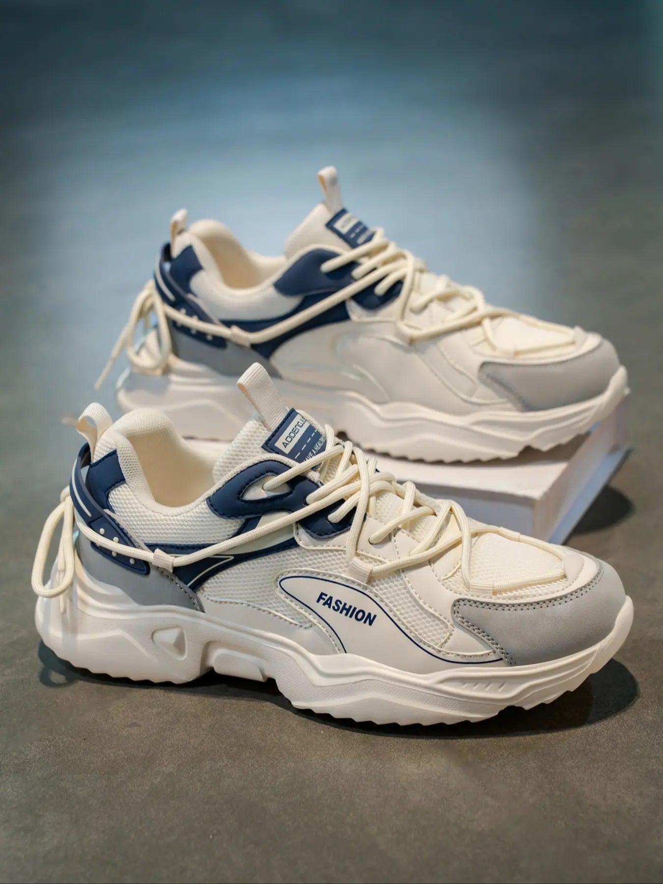 Men'S Colorblock Patchwork Sneakers, Lightweight Breathable Reflective Anti-Slip Sport Shoes, Fashion Casual Running Shoes for All Seasons, Fashionable Running Shoes, Athletic Shoes